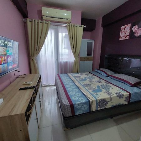 Green Pramuka Apartement By Vici Jakarta Bagian luar foto