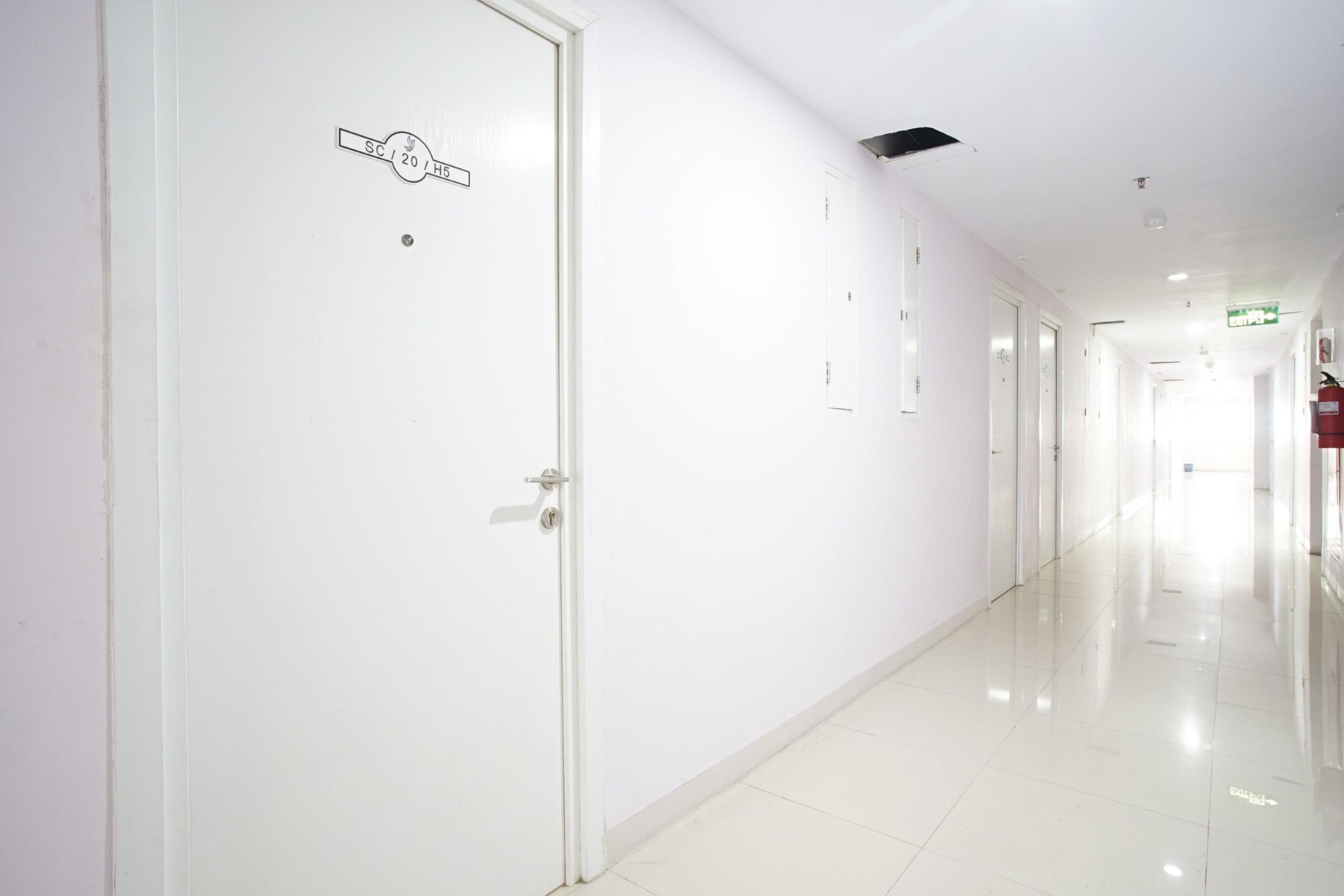 Green Pramuka Apartement By Vici Jakarta Bagian luar foto